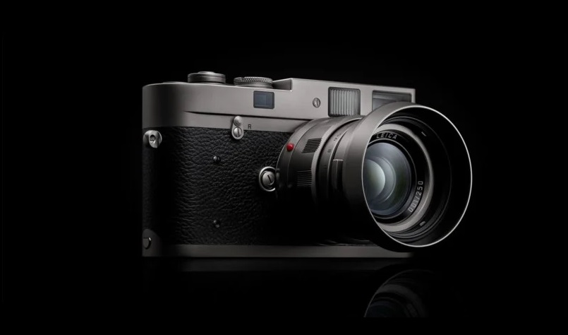 Leica M-A Titan    250 .