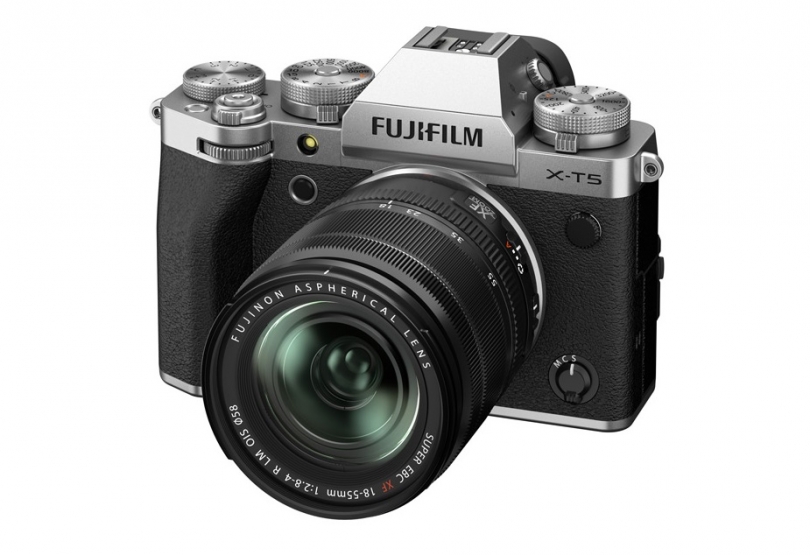 Fujifilm X-T5    40,2 