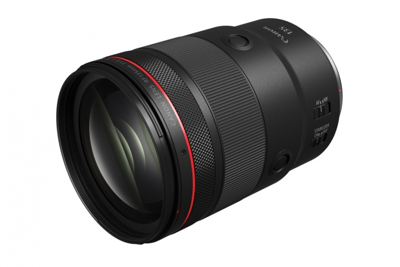 Canon  RF 135mm F1.8 L IS USM  $2100