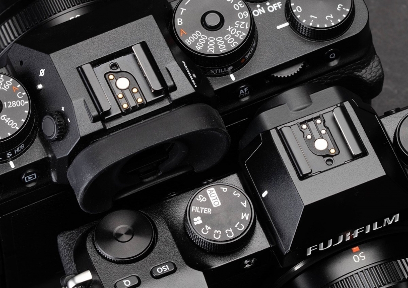   Fujifilm X-T5, X-H2  X-S10