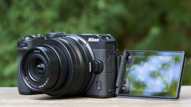   Nikon Z 30  1.10