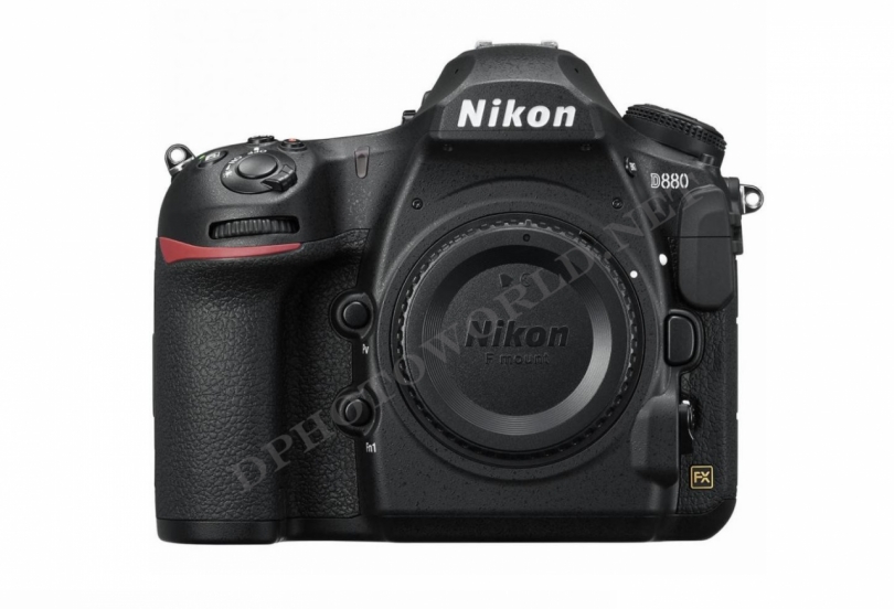    Nikon D880:     !