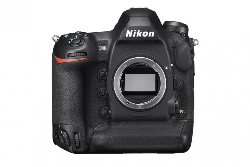  Nikon D6    