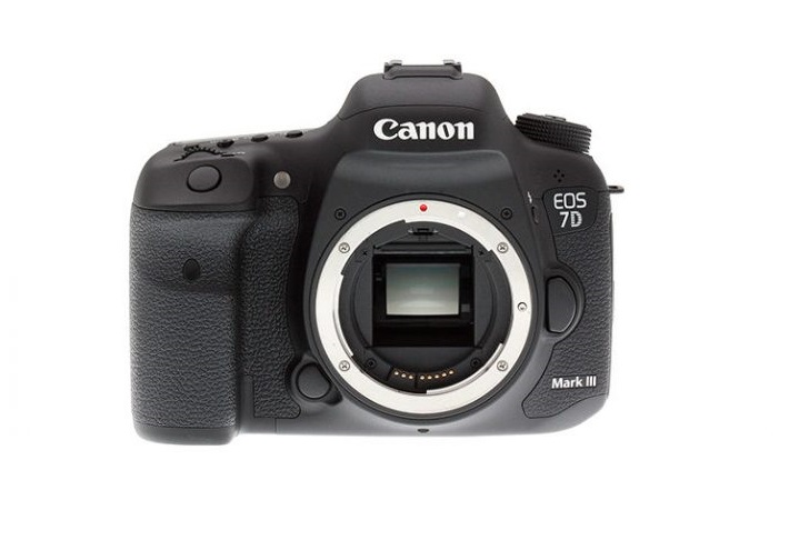 Canon EOS 7D Mark III     