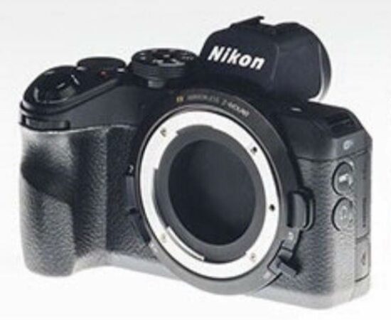   Nikon Z 5
